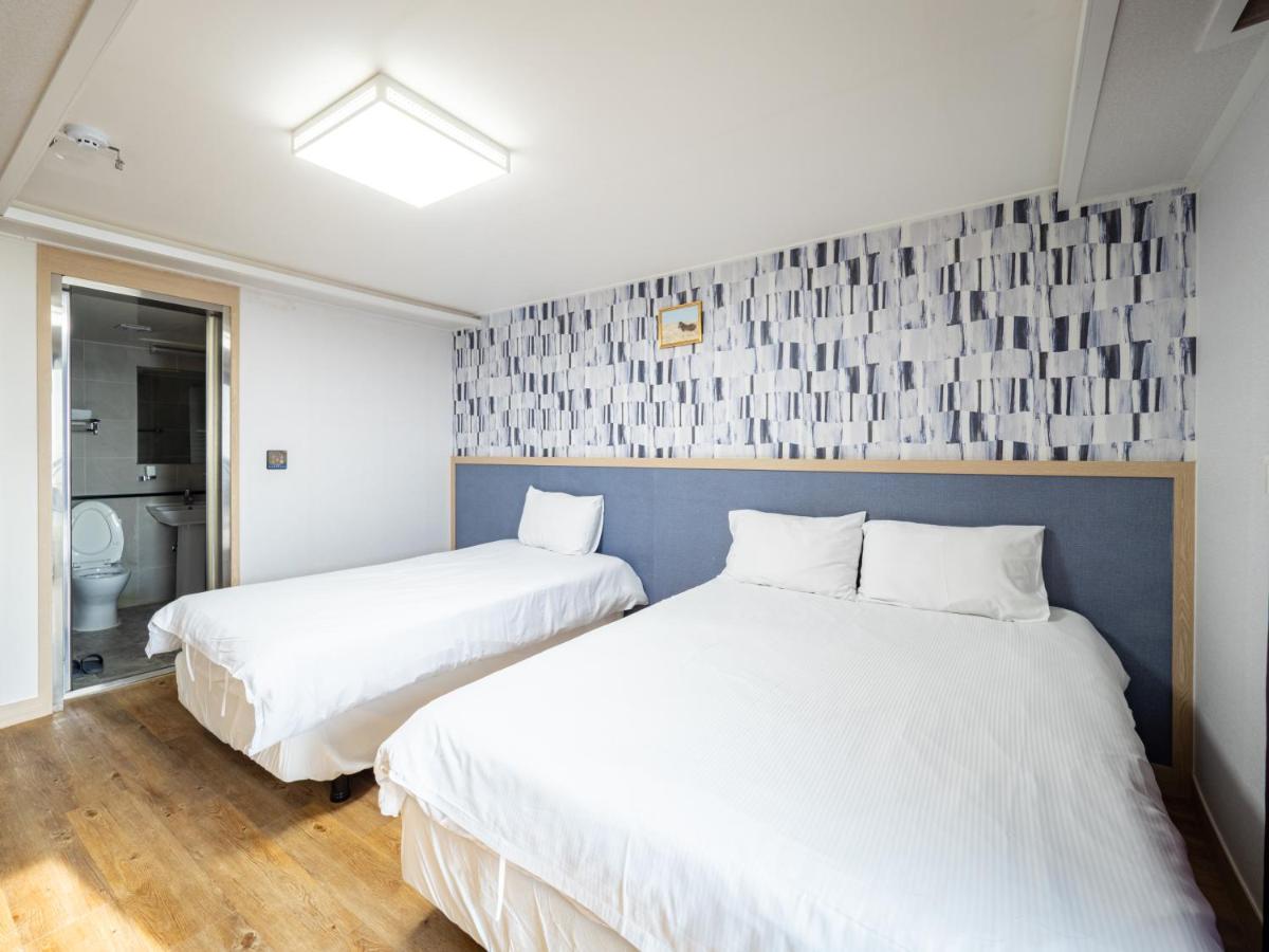 Jeju Moseulpo Hotel Seogwipo Zewnętrze zdjęcie