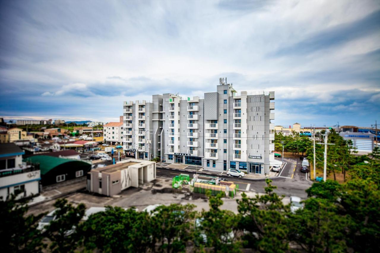 Jeju Moseulpo Hotel Seogwipo Zewnętrze zdjęcie